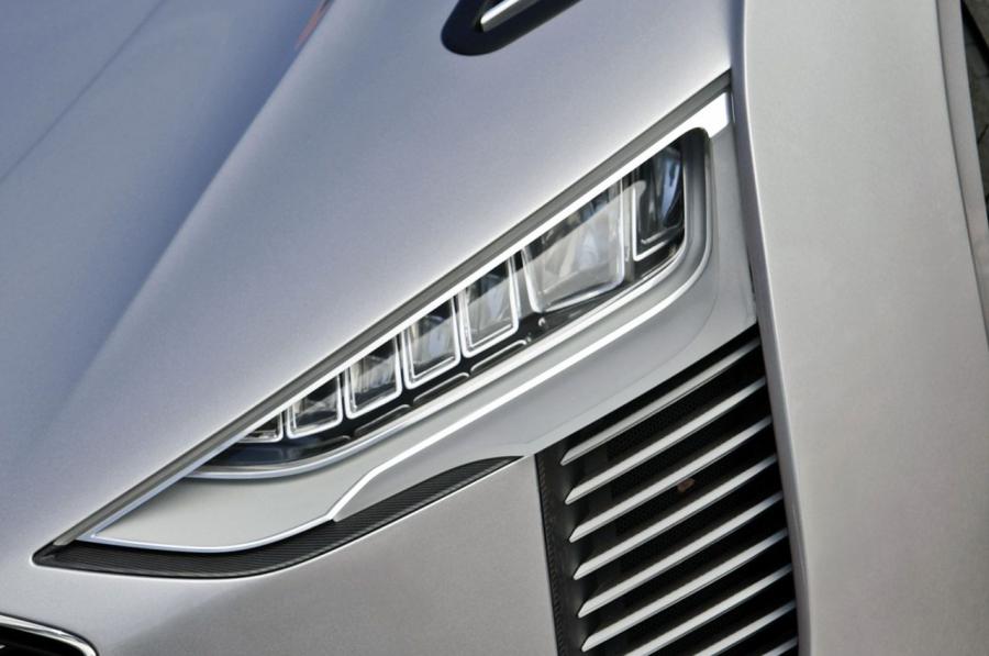 Детали экстерьера Audi e-Tron Spyder Concept 2010 года  (фото 81 из 105)